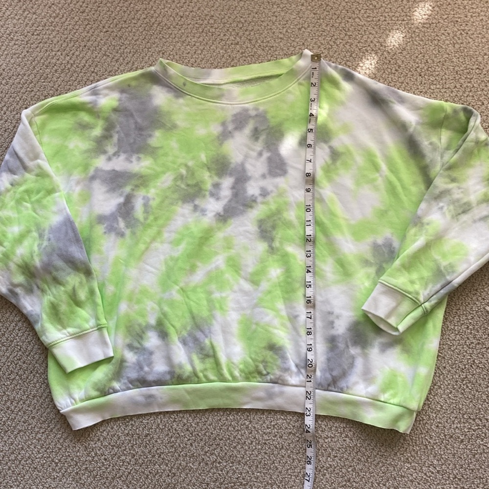 NEW Free People A Cut Above Oversized Crew Neck Sweatshirt Citron Grey XS NWT - Picture 3 of 11